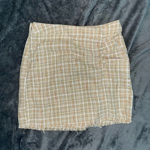 A mini vintage skirt!